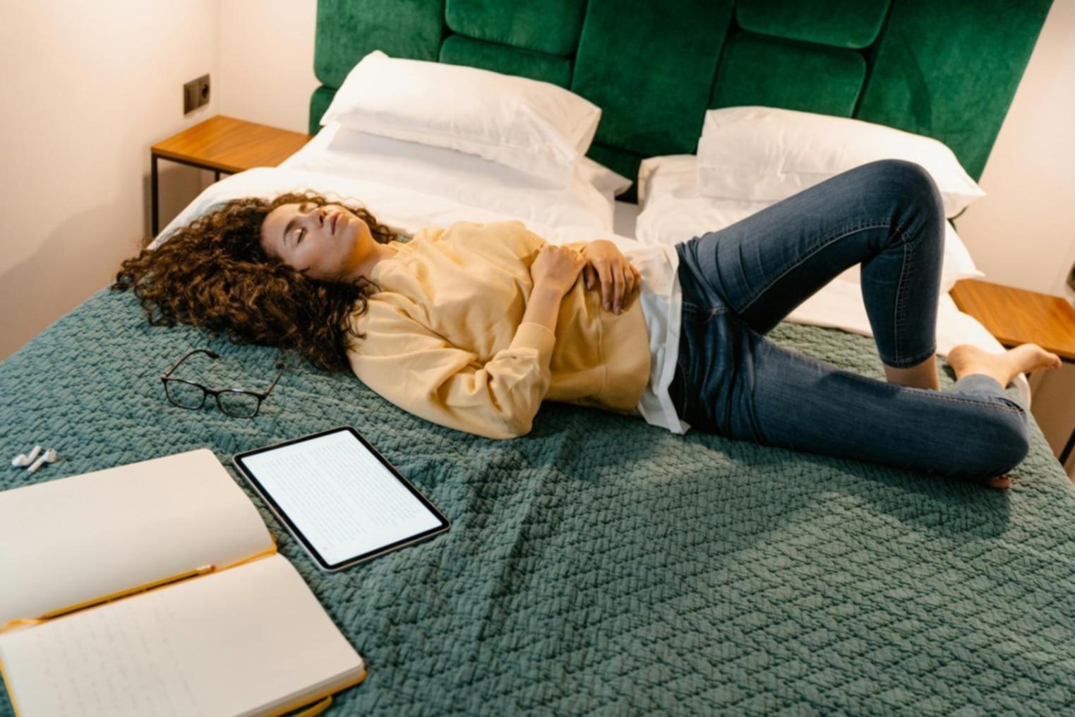 Team di sviluppatori che collaborano su progetto mobile